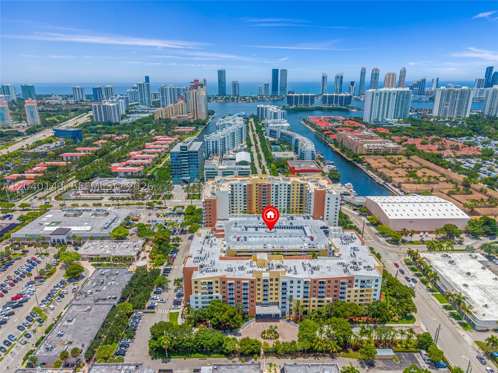VENTURE AT AVENTURA WEST - Residential