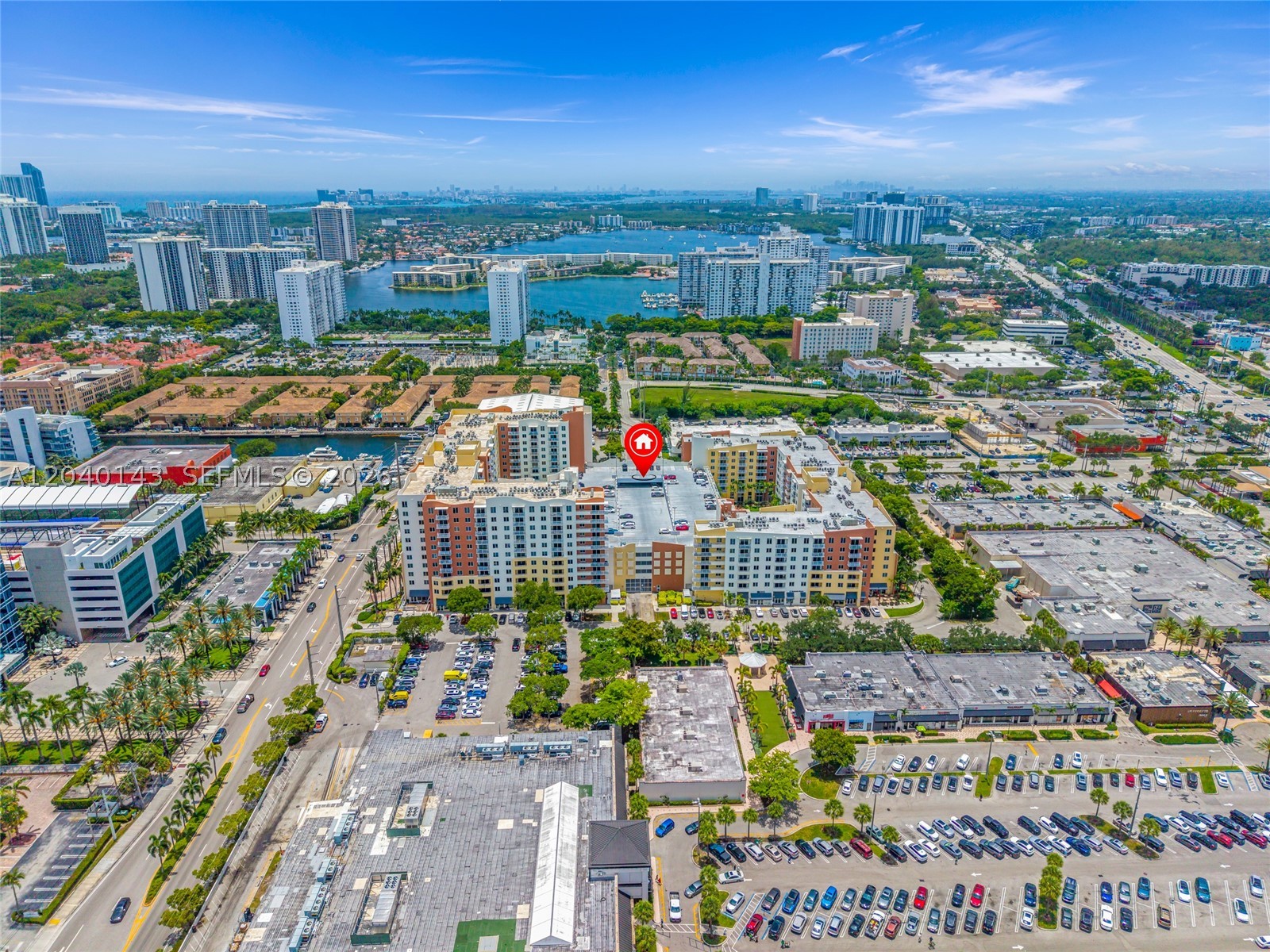 VENTURE AT AVENTURA WEST - Residential
