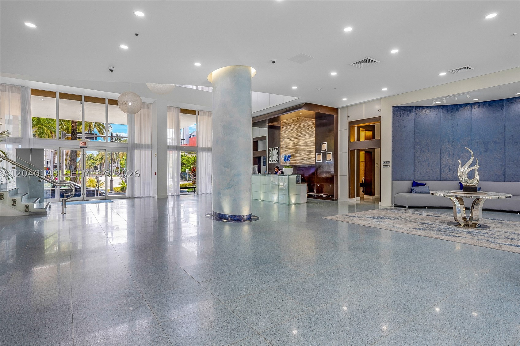 VENTURE AT AVENTURA WEST - Residential