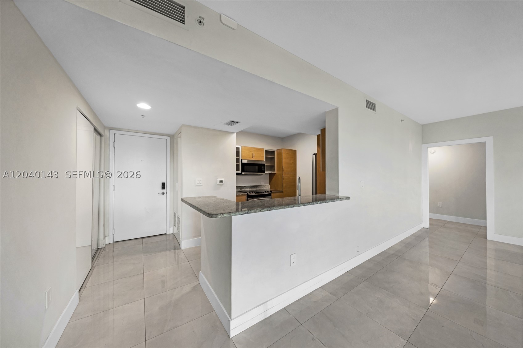 VENTURE AT AVENTURA WEST - Residential