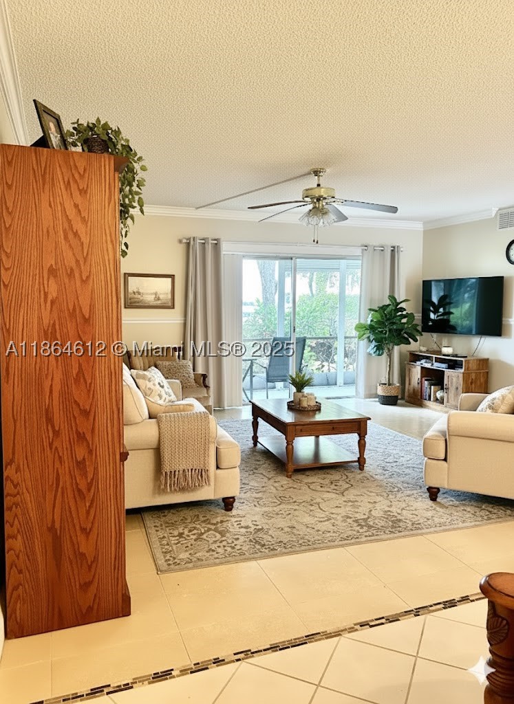 Much sought after PHASE 6 BEAUTIFULLY MAINTAINED LARGE 2BR/2BA!   First floor unit with parking directly in front. ADA accessible with widened walkway.  Newer ceramic tile throughout, washer, dryer, new A/C. Large eat-in-kitchen,  walk-in closets in both bedrooms, access to the pool from screened patio, just off of 14th Tee on Par 3 course. FREE golf (except cart fees) on two 18 hole courses. Hollybrook amenities include Restaurant, Billiard Room, Bbq/Picnic Area, Clubhouse, Courtesy Bus, Exercise Room, Pool, Library, Putting Green,  Shuffleboard, Tennis, Pickle Ball, Vehicle Wash Area, Electric Car Charging Station. There is a mandatory restaurant fee of $350 per year to be used at anytime throughout the year in the restaurant. REC FEE AND CURRENT ASSESSMENT PAID IN FULL   SELLER HIGHLY MOTIVATED  55+ community.