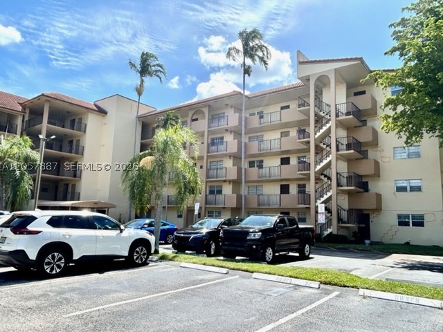 SUNRISE ISLAND CONDOMINIU - Residential
