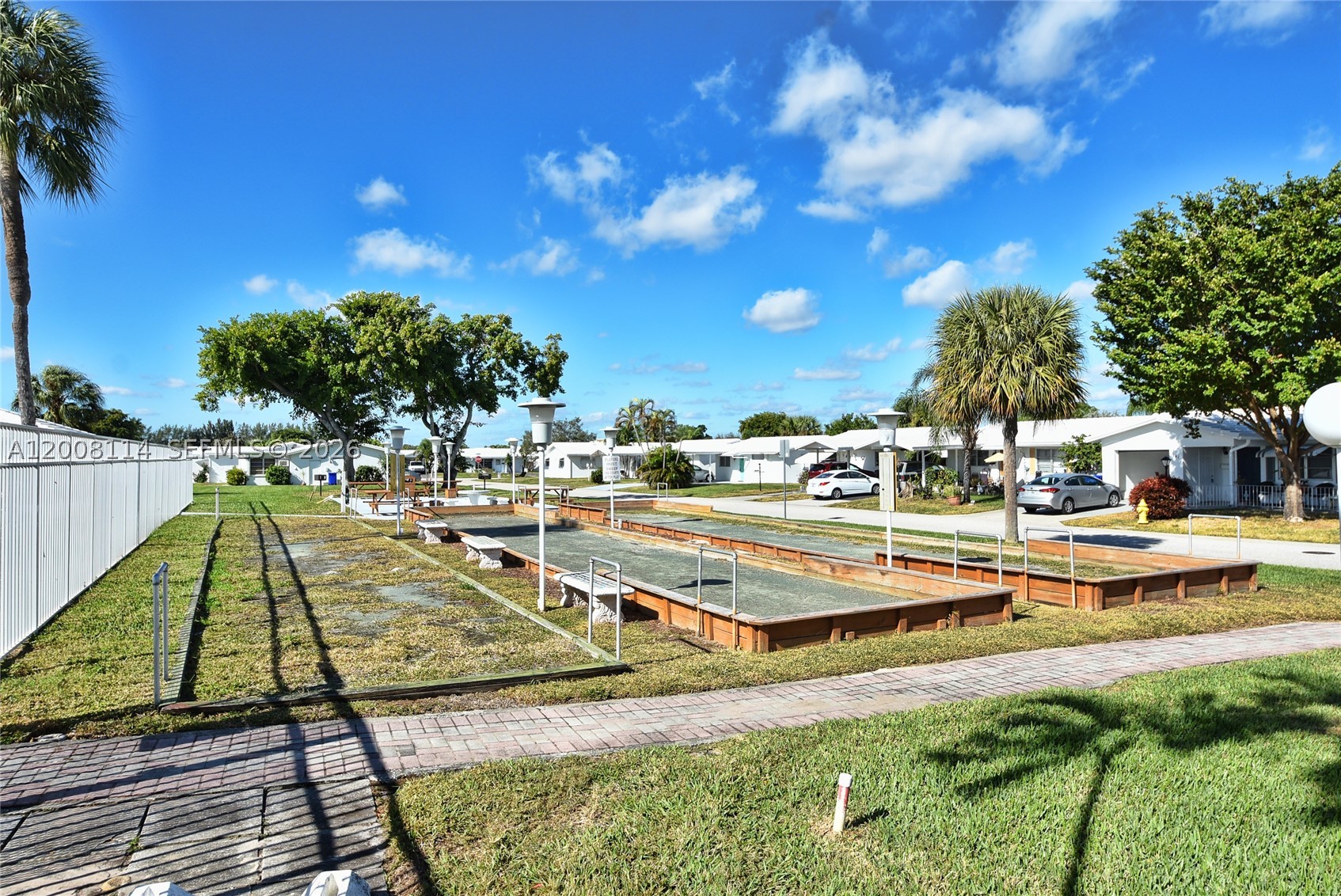 LEISUREVILLE SECOND SEC - Residential