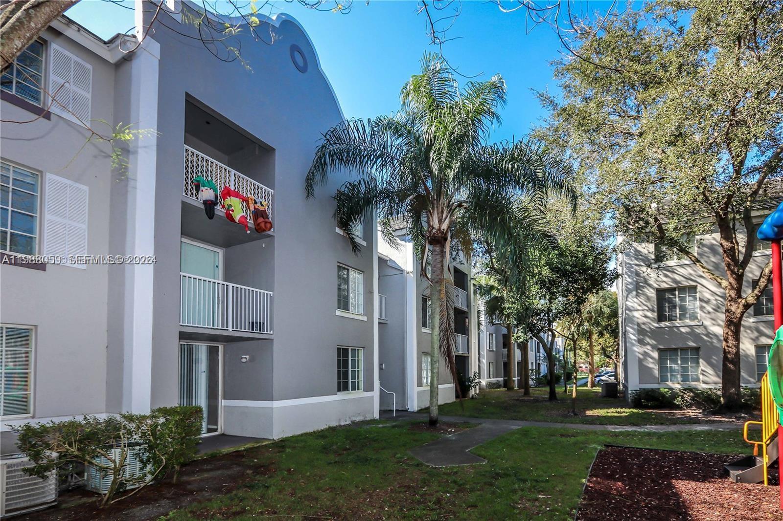 DEVONAIRE CONDO AT PEMBRO - Residential
