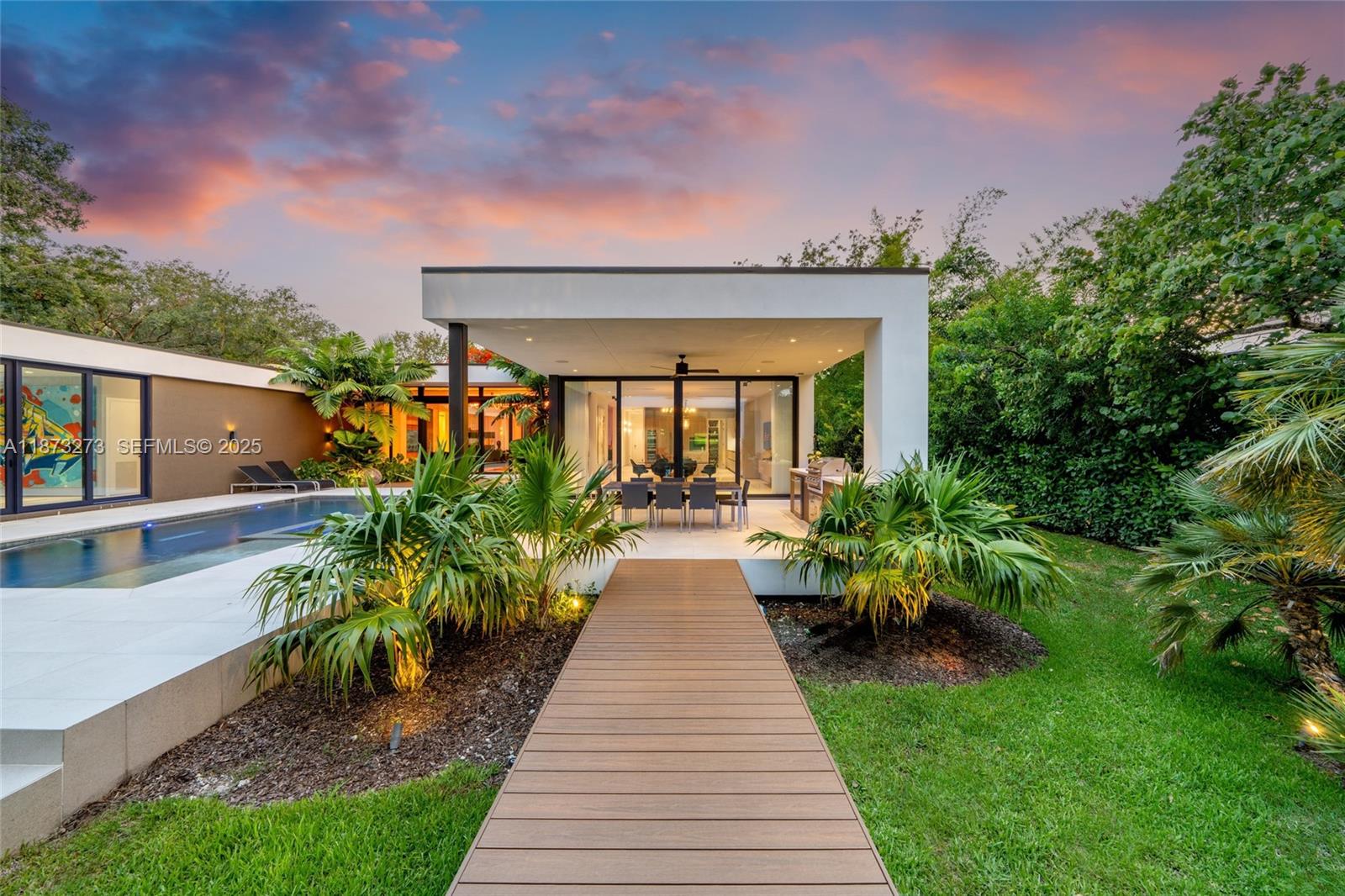 SUNILAND ESTATES - Residential