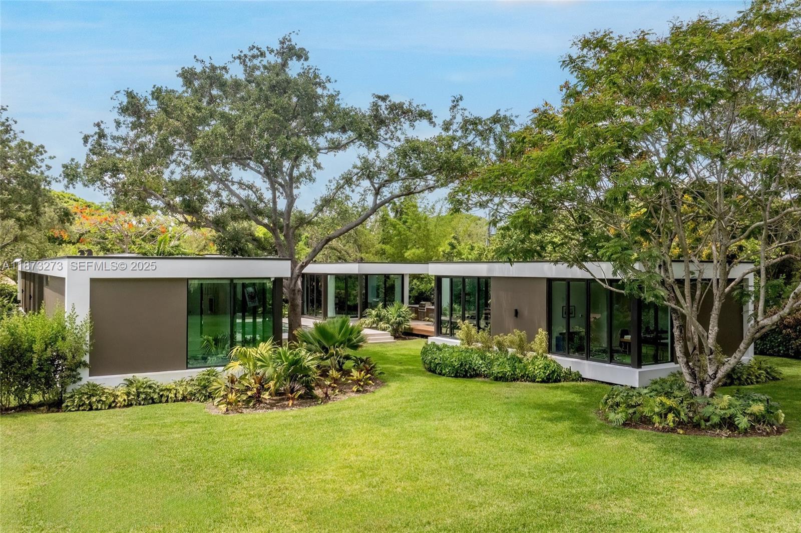 SUNILAND ESTATES - Residential