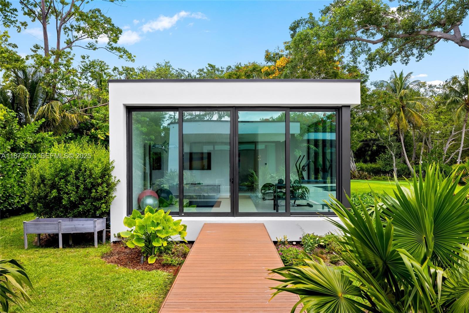 SUNILAND ESTATES - Residential