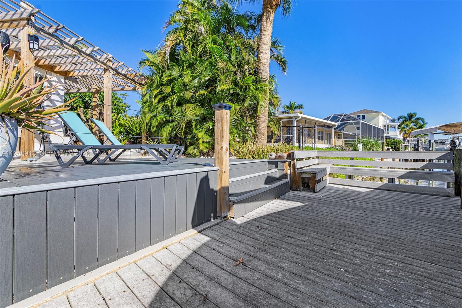 Island Harbors - Residential