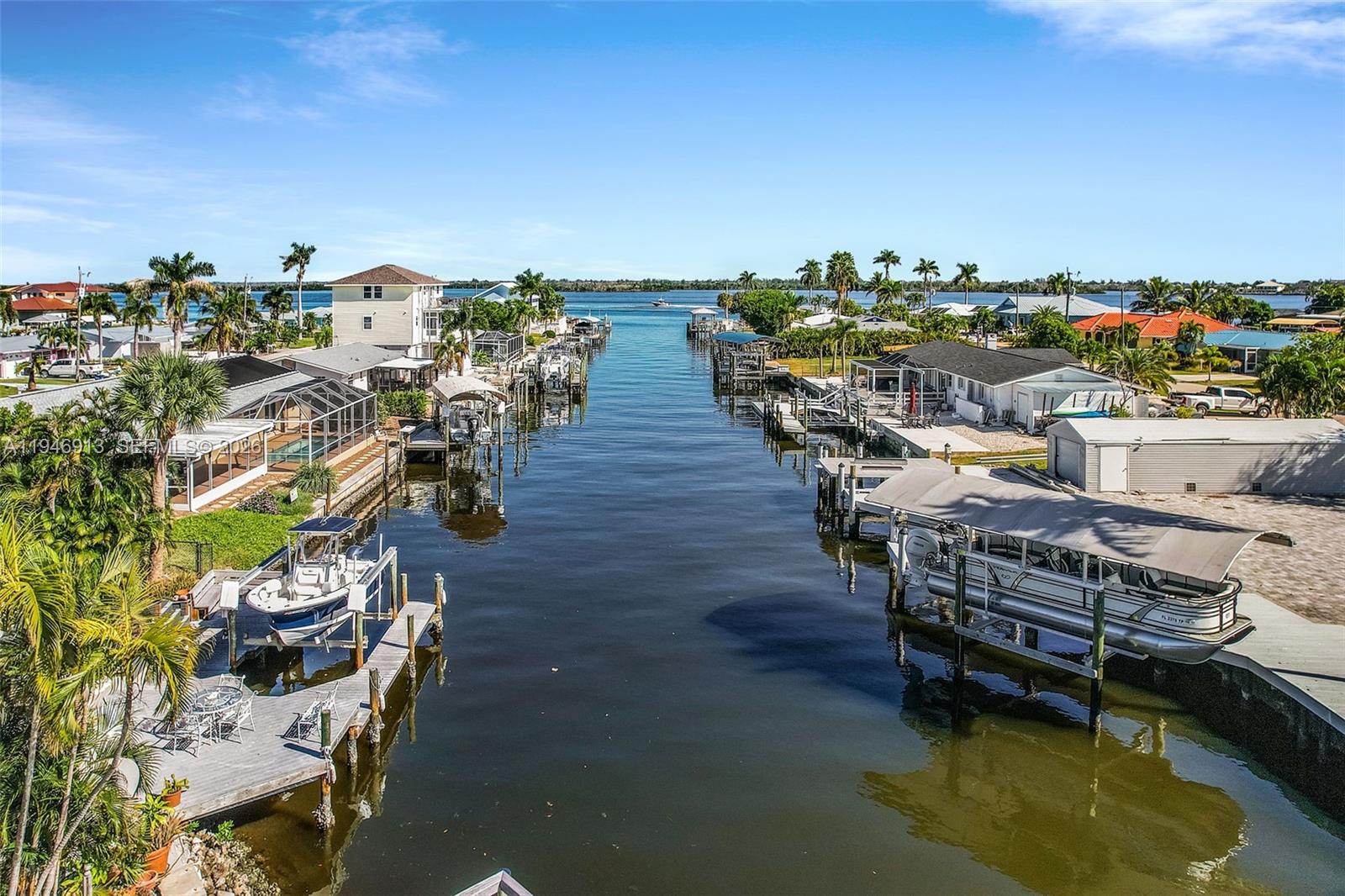 Island Harbors - Residential