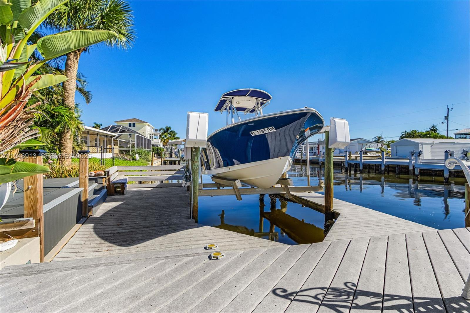 Island Harbors - Residential