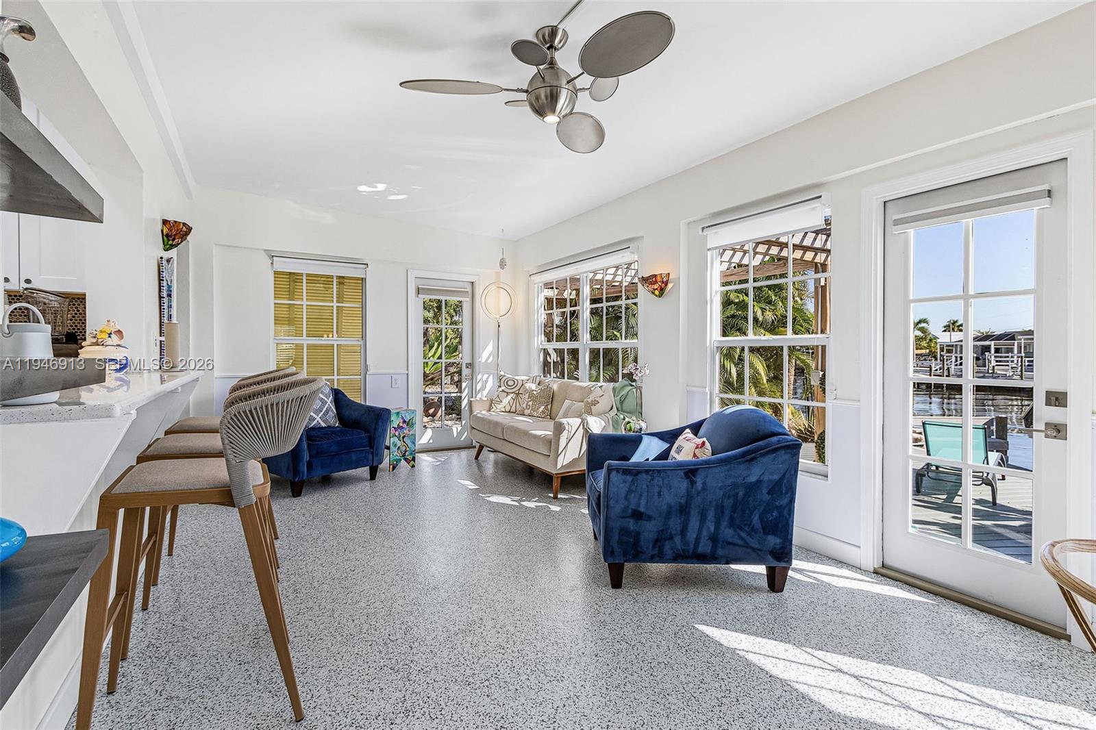 Island Harbors - Residential