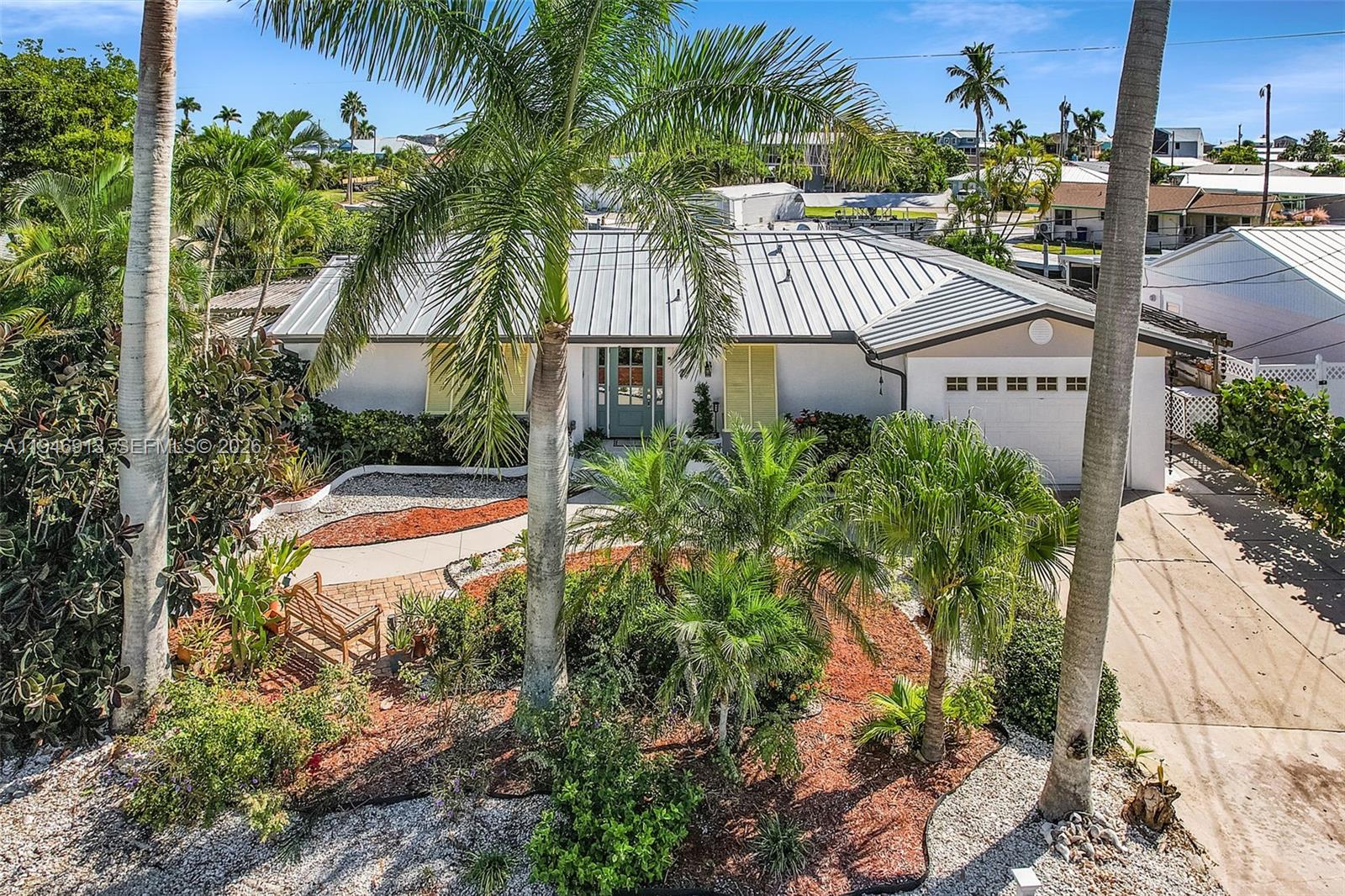 Island Harbors - Residential