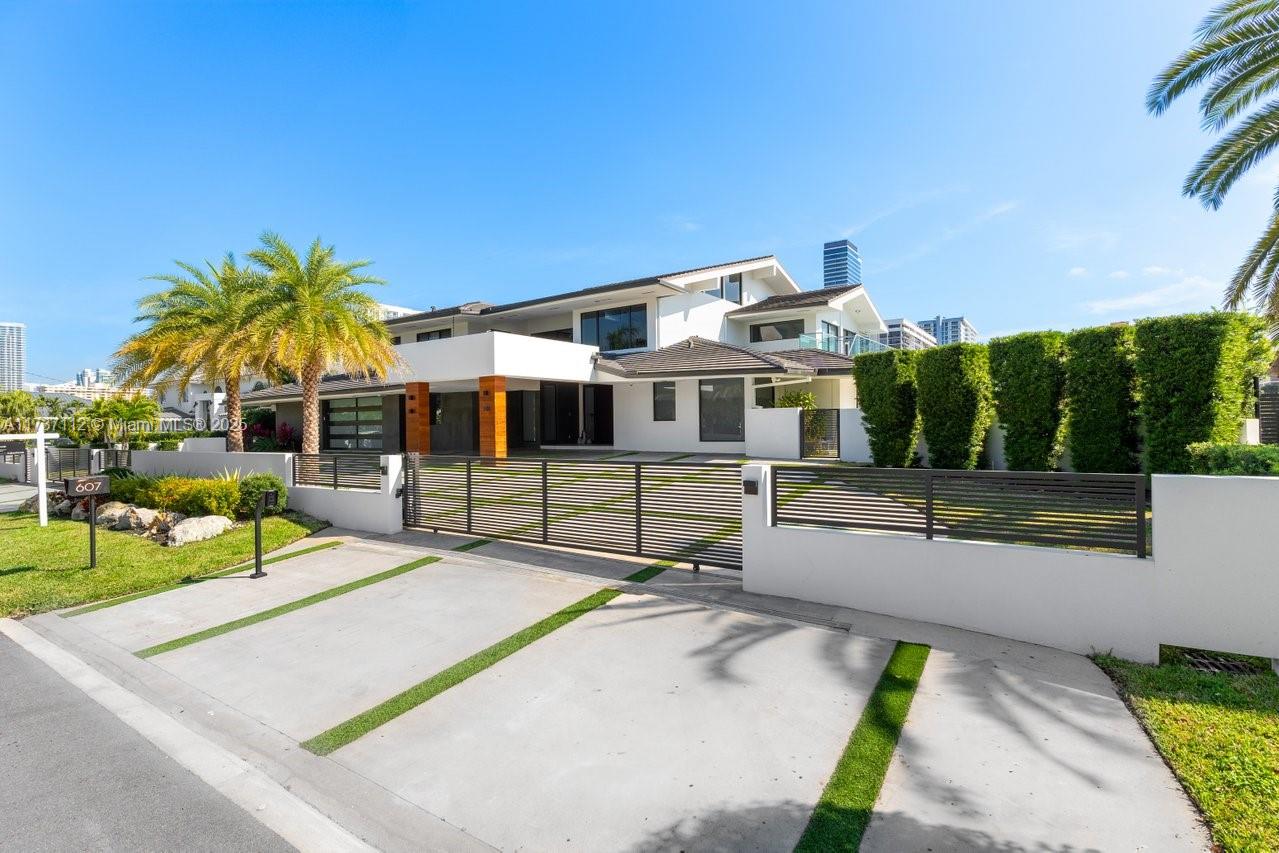 GOLDEN ISLES SEC A REV PL - Residential