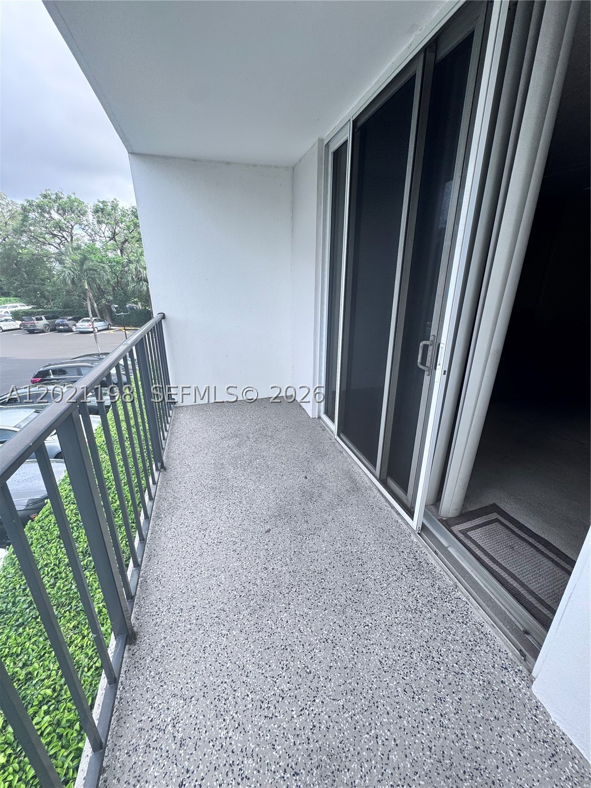 DRAKE TOWER CONDO - Residential