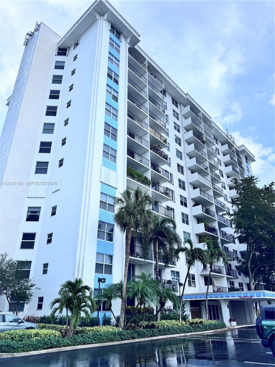 Spacious Urban Retreat in Desirable Drake Towers, discover a rare "raw canvas" opportunity in the heart of Wilton Manors. This east-facing, spacious 1-bedroom, 1.5-bathroom residence offers a tranquil balcony view and high-impact windows and door for peace of mind, Drake Towers is a meticulously maintained, pet-friendly community that has recently completed its 40-year inspection and features extensive upgrades, including a designer lobby, new elevators, and an elegant clubhouse. Residents enjoy a resort-style heated pool and sundeck overlooking the Middle River, a BBQ area, a car-wash station, and gated, camera-secured parking with 24/7 keyed entrance. The monthly dues offer exceptional value, covering high-speed fiber-optic internet, cable TV, water, trash, and pest control. Located just steps from the vibrant dining and entertainment of Wilton Drive and minutes from Fort Lauderdale’s famous beaches, Las Olas, Riverfront and I-95, this unit combines peaceful living with an unbeatable location. Association requires 20% down and a 650+ credit score. One pet under 20lbs welcome.