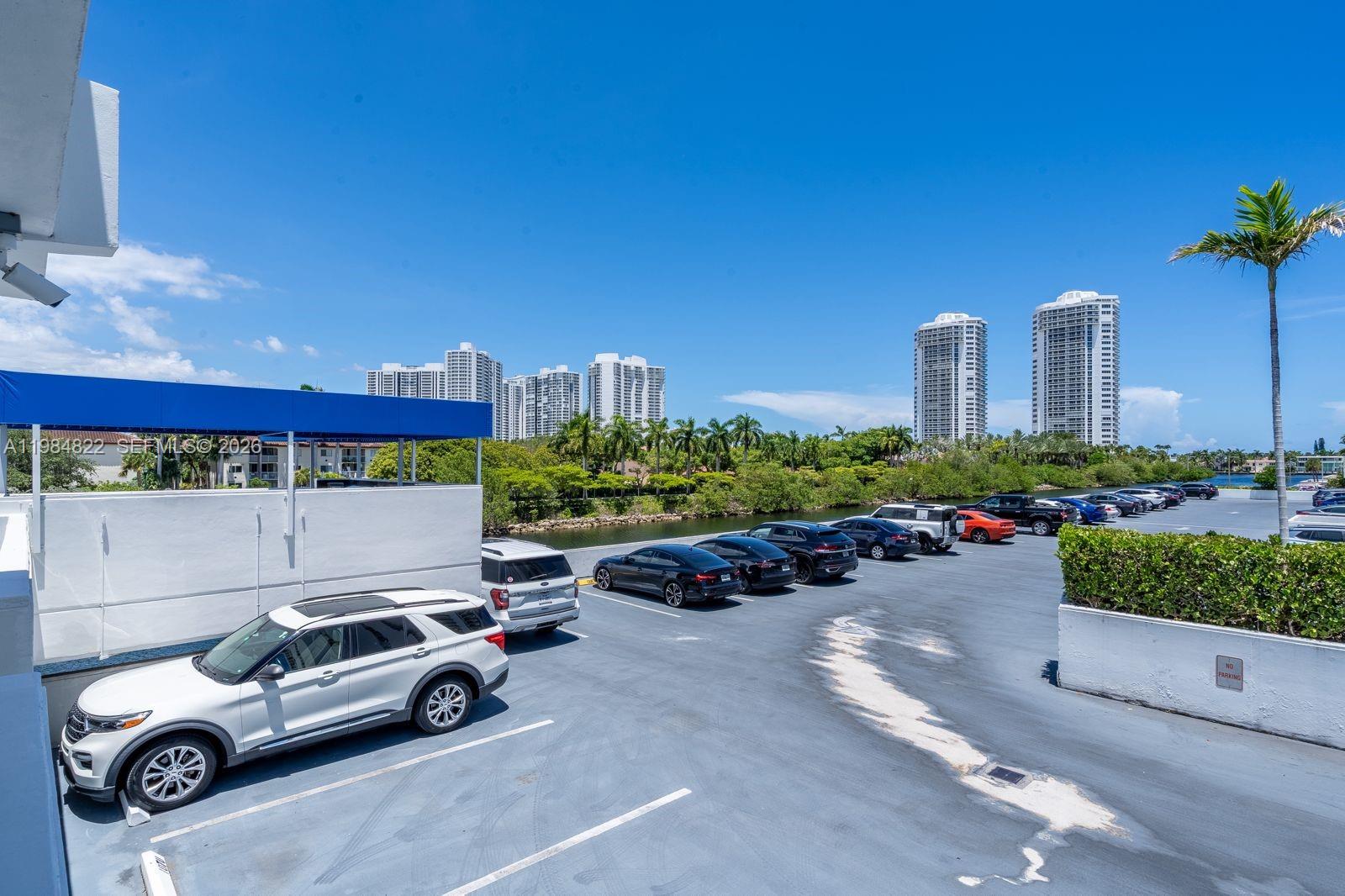 AVENTURA ELDORADO CONDO - Residential