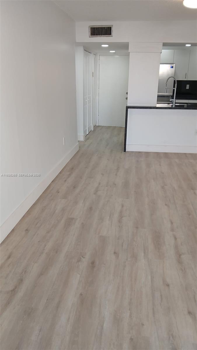 GOLFVIEW CLUB FONTAINEBLE - Residential Lease
