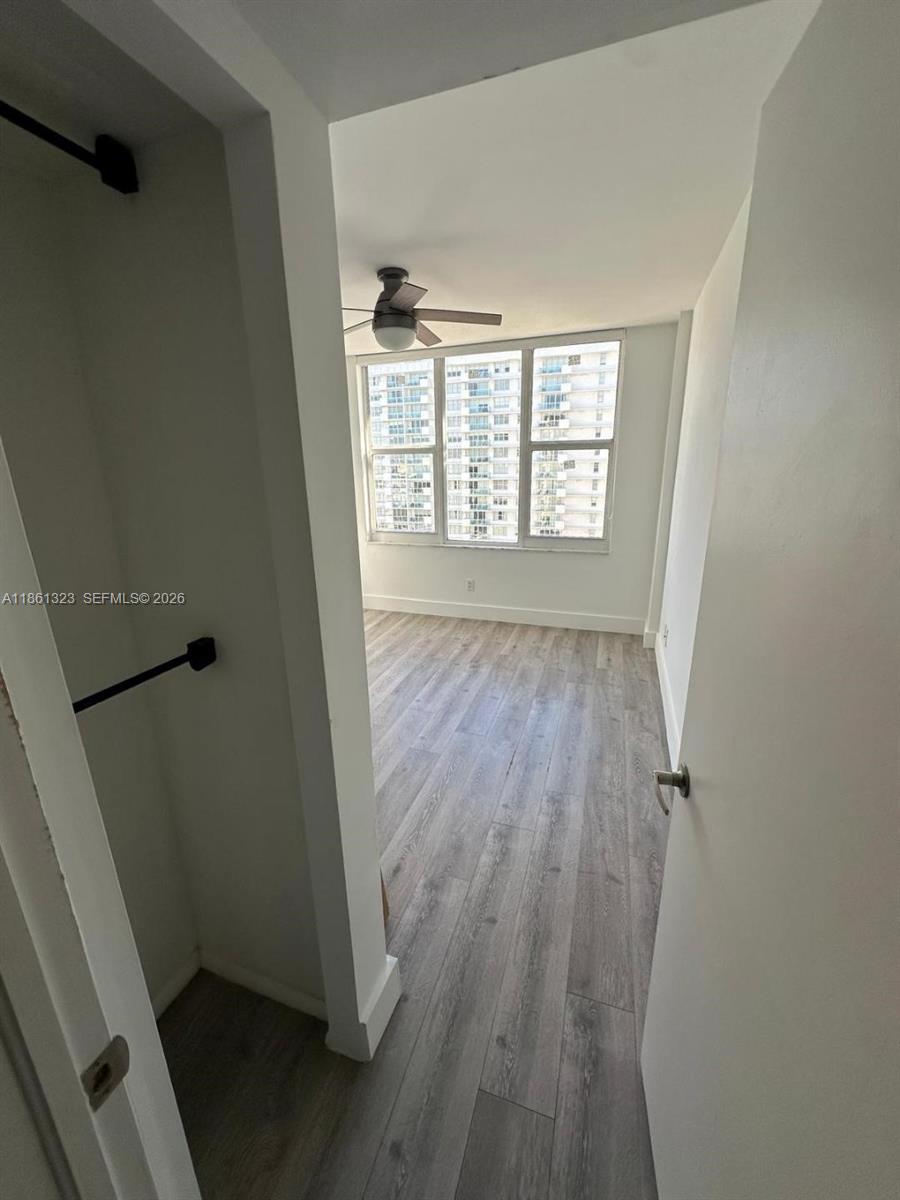 5600 CONDO - Residential