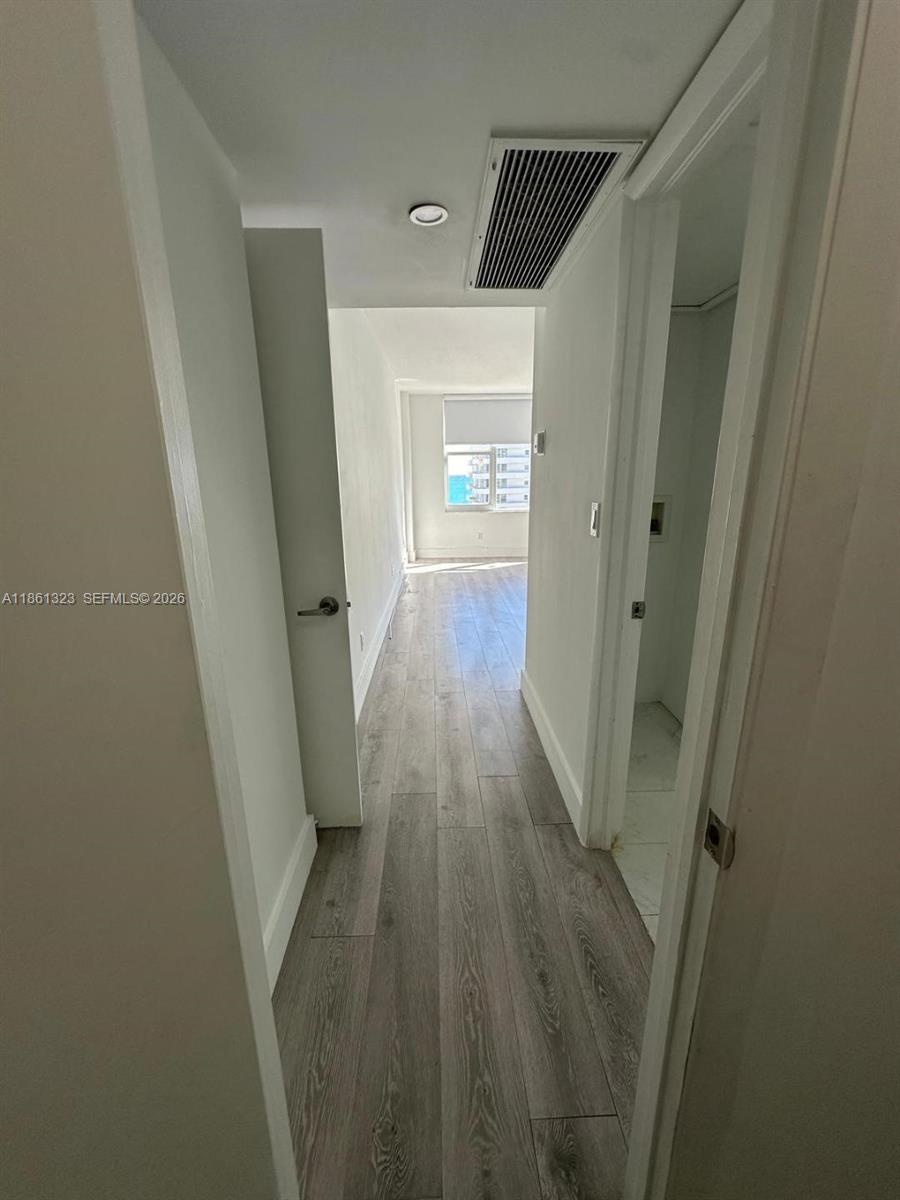 5600 CONDO - Residential