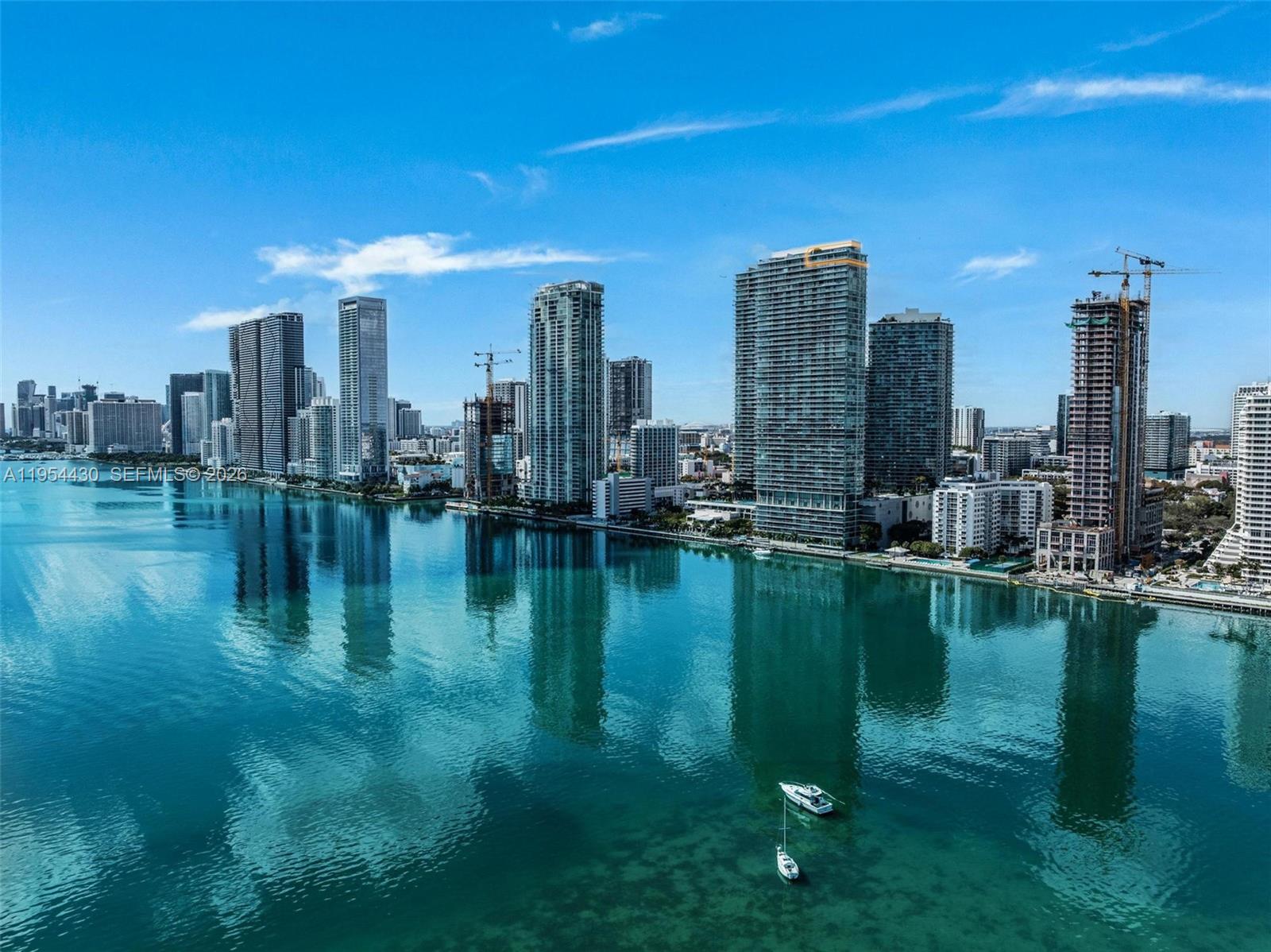 ONE PARAISO CONDO - Residential