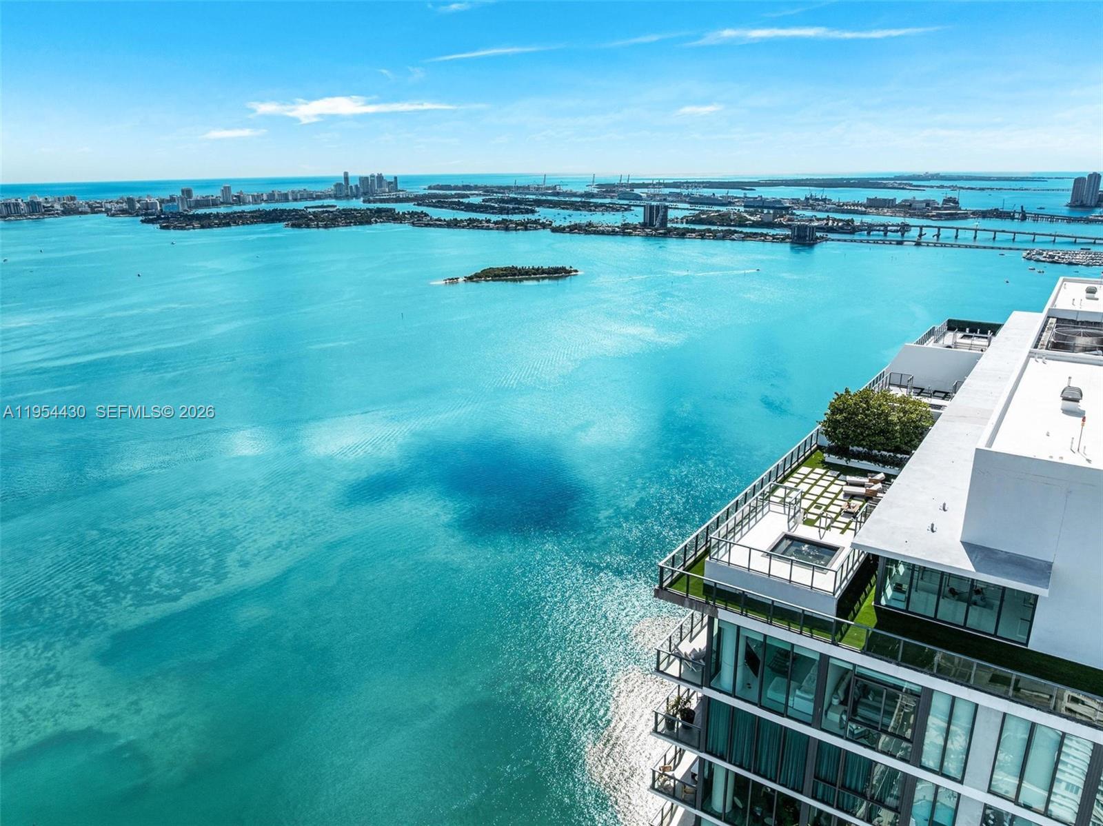 ONE PARAISO CONDO - Residential
