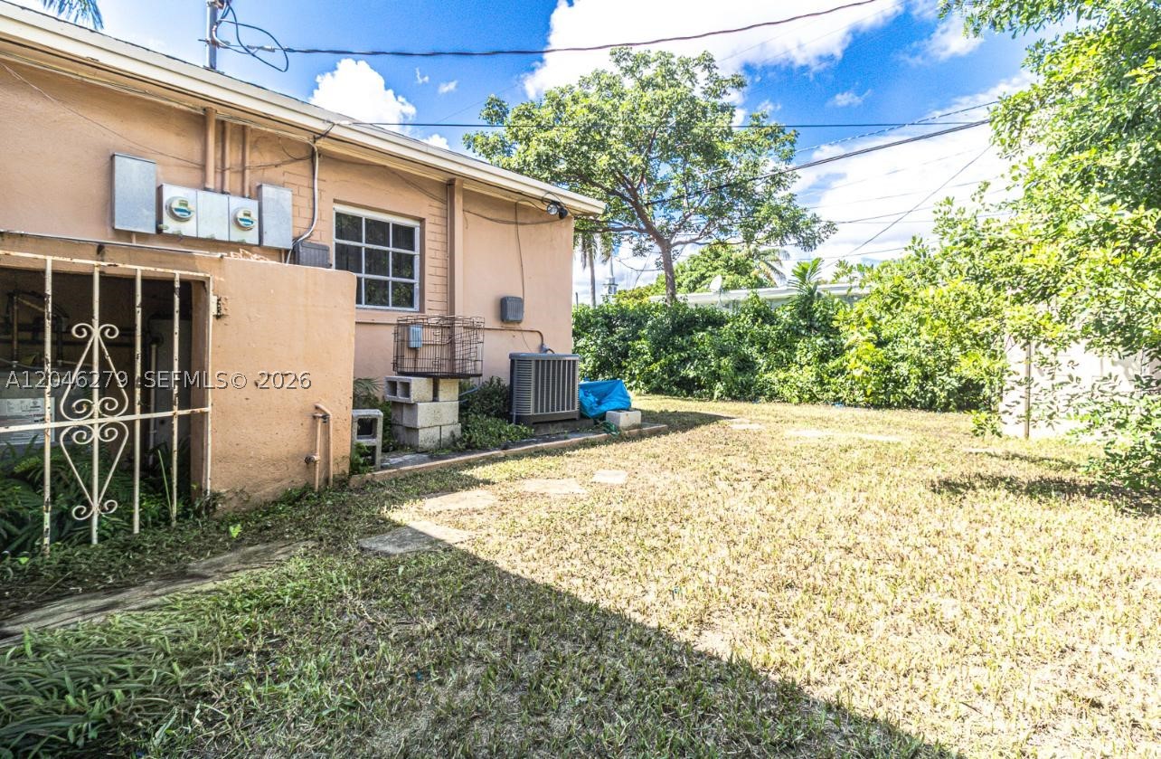 LAWNDALE 4TH ADDN - Residential Income