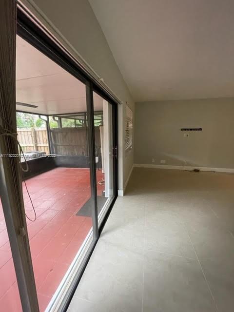 WILTON MANORS UNIT 1 AMD - Residential Lease