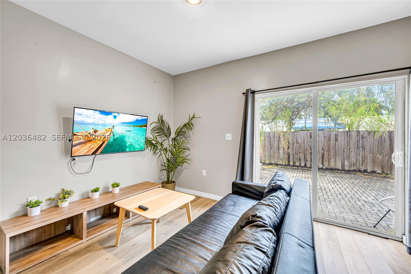 BISCAYNE GARDENS SEC A - Residential Lease