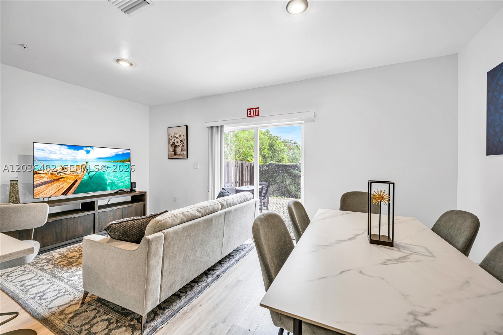 BISCAYNE GARDENS SEC A - Residential Lease