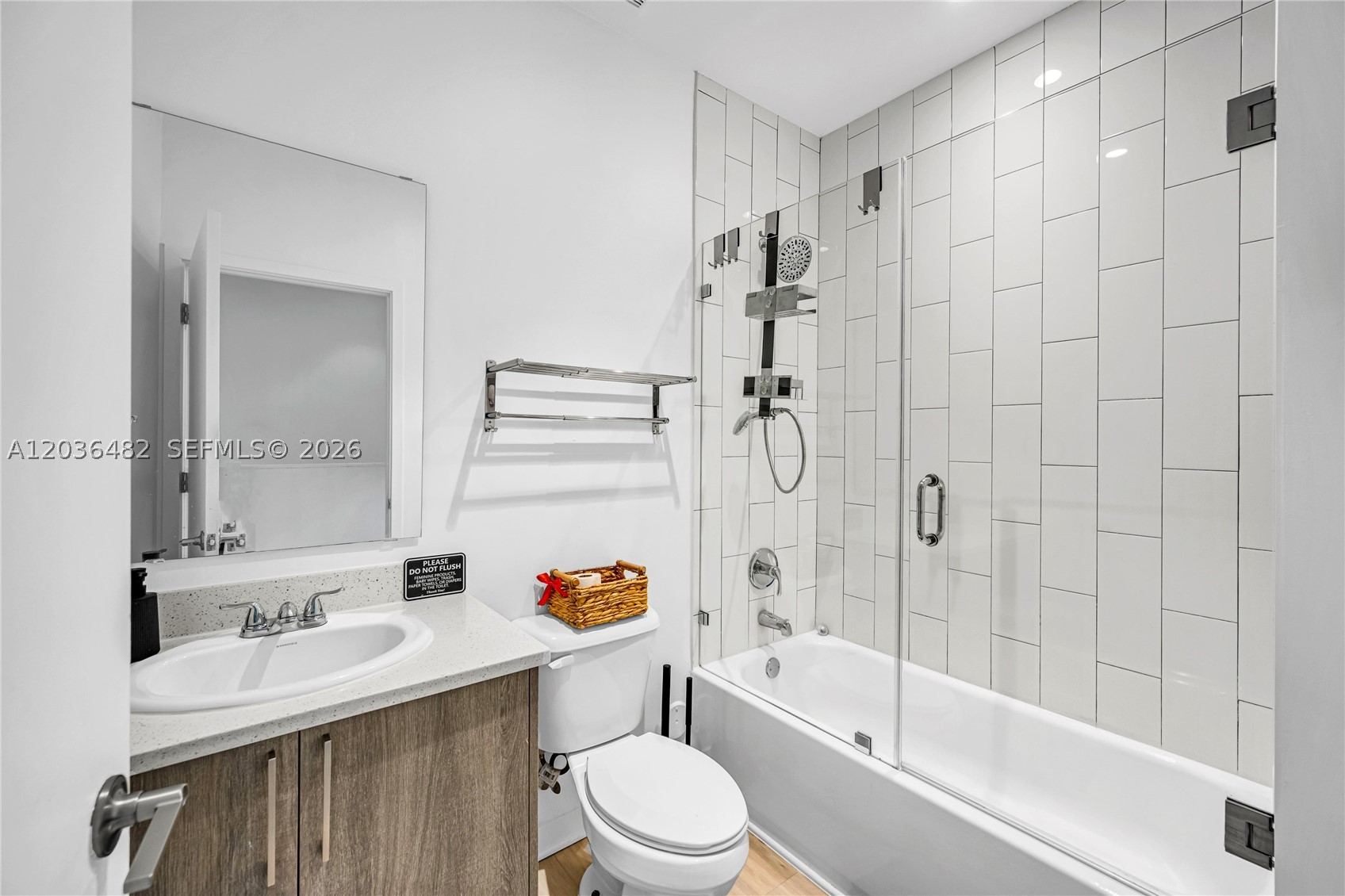 BISCAYNE GARDENS SEC A - Residential Lease