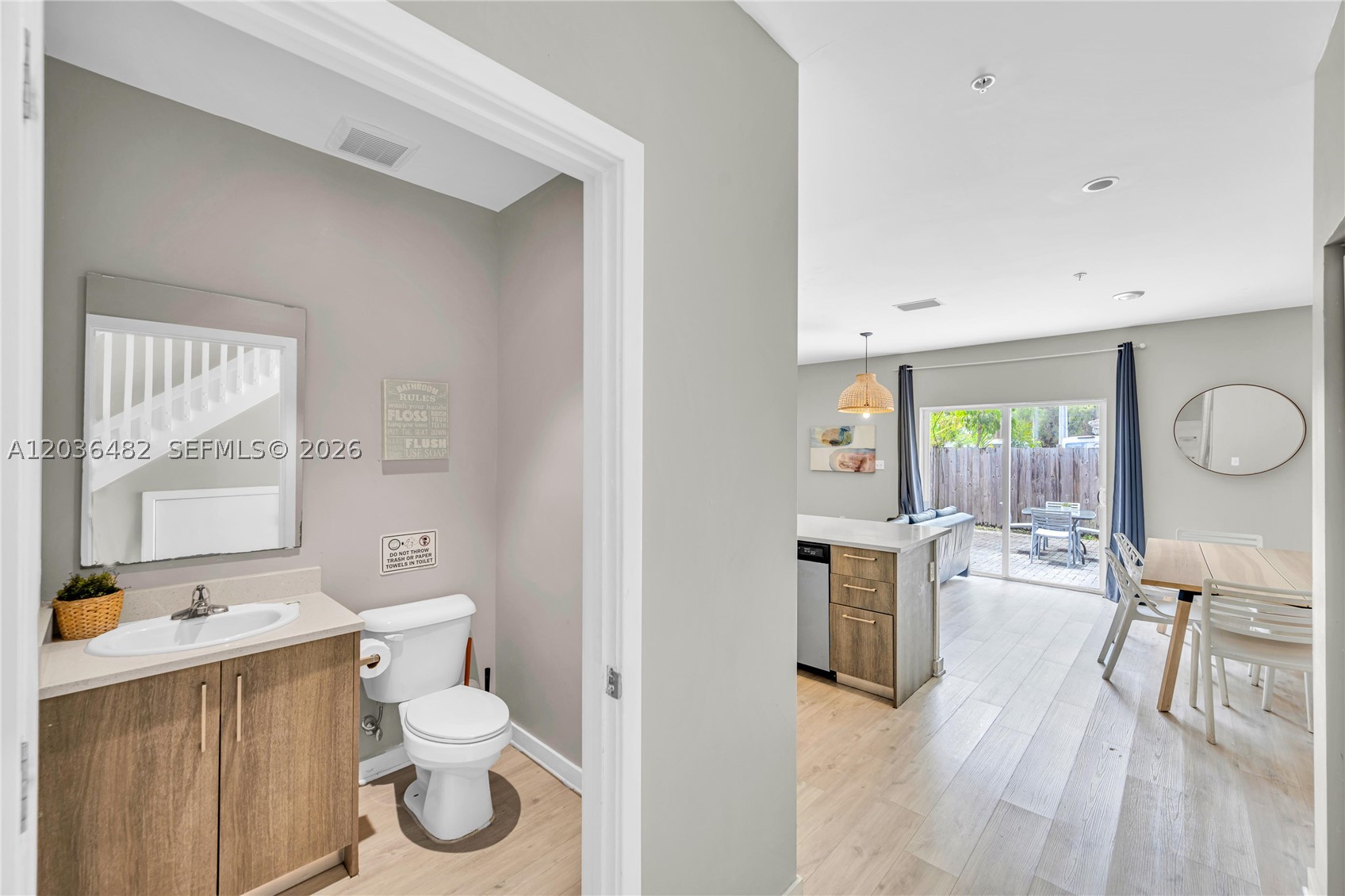 BISCAYNE GARDENS SEC A - Residential Lease