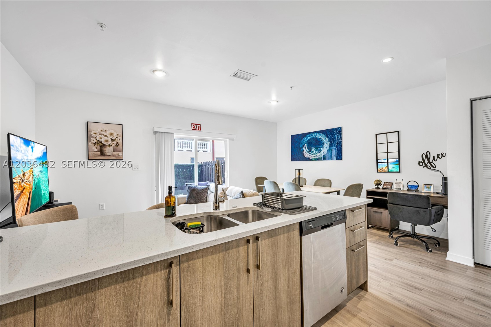 BISCAYNE GARDENS SEC A - Residential Lease