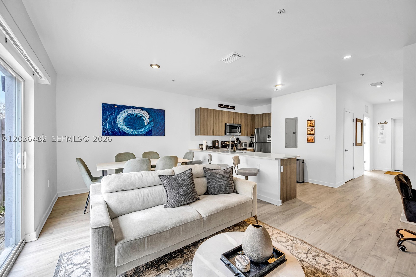 BISCAYNE GARDENS SEC A - Residential Lease