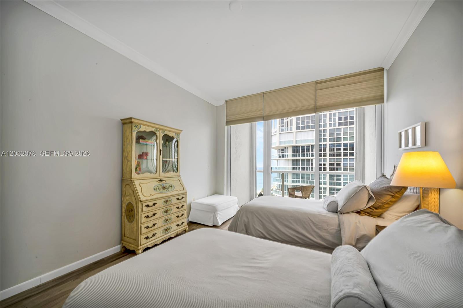 RENAISSANCE ON THE OCEAN - Residential Lease
