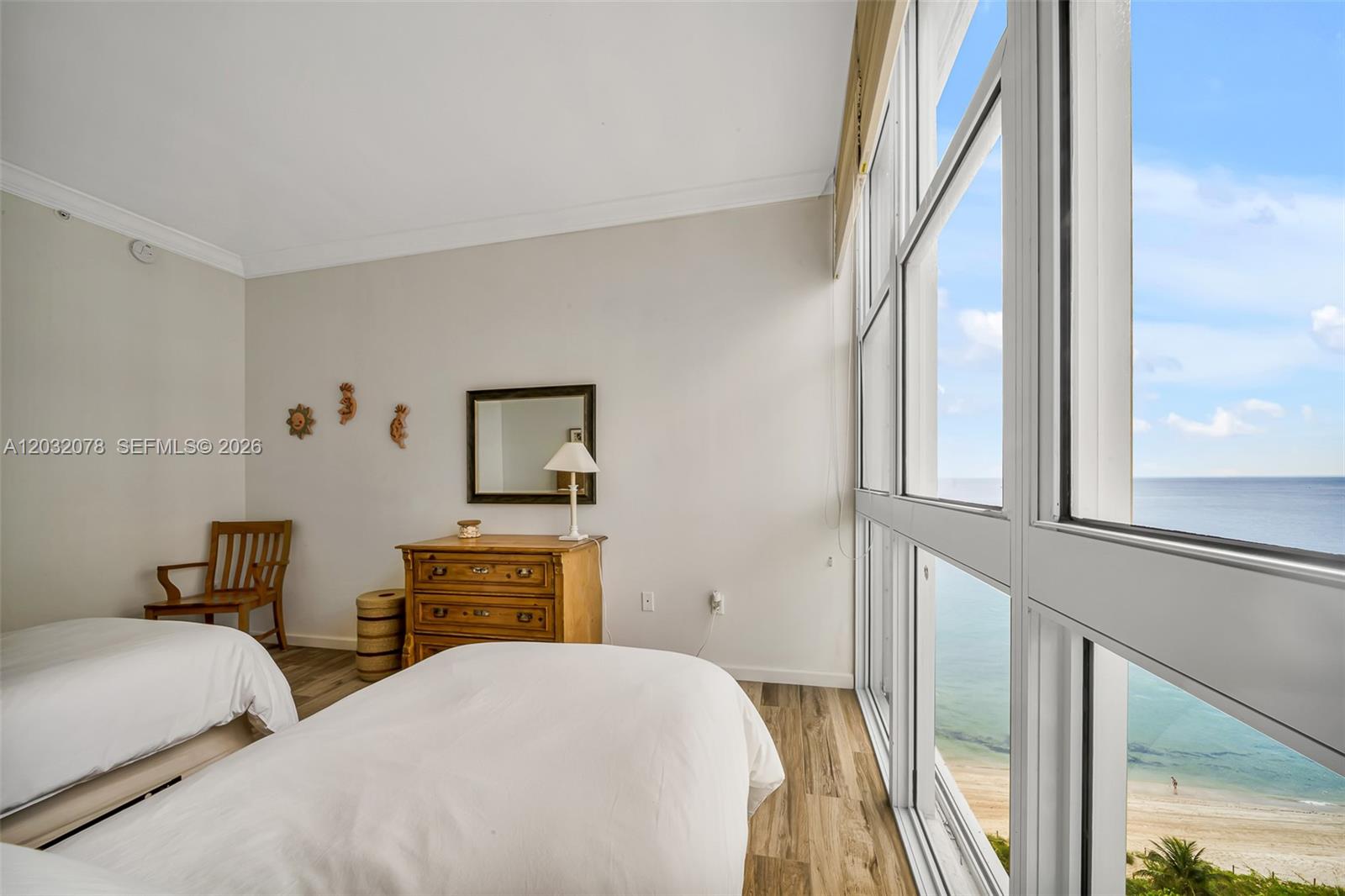 RENAISSANCE ON THE OCEAN - Residential Lease
