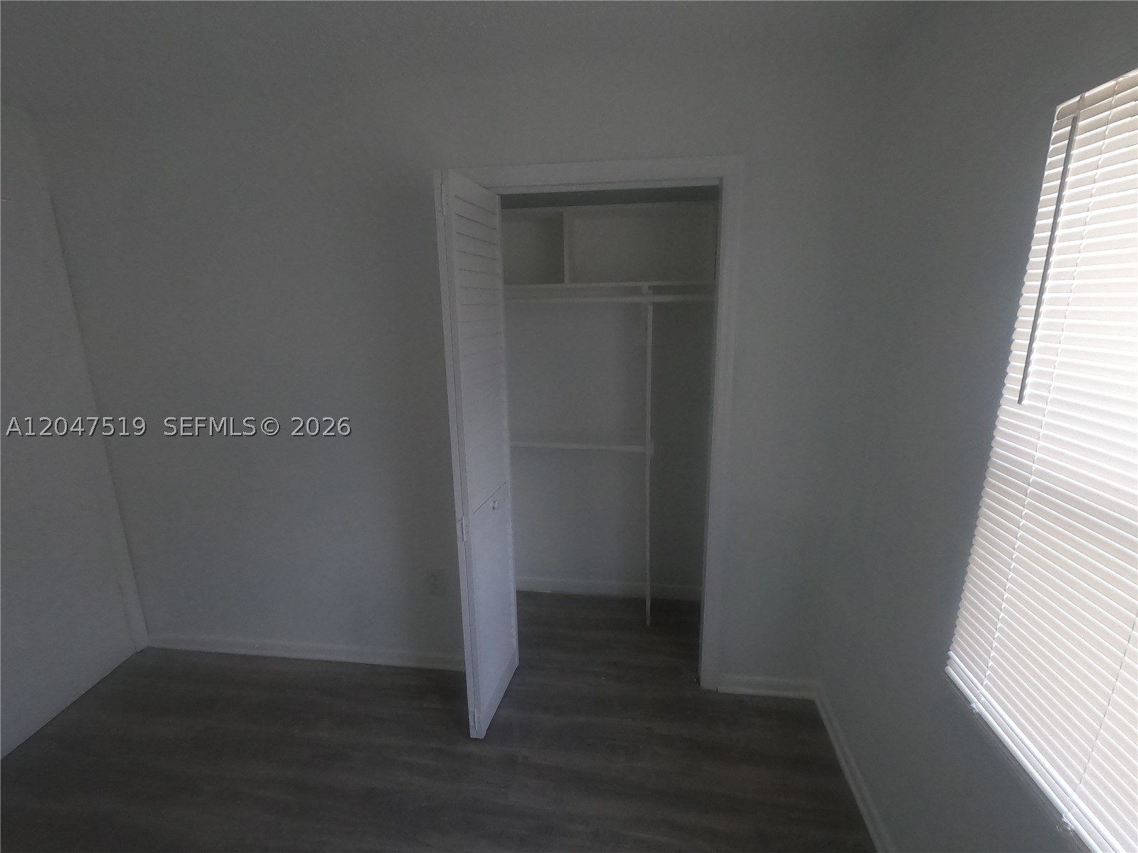 LESLIE ESTATES SEC FIVE - Residential Lease