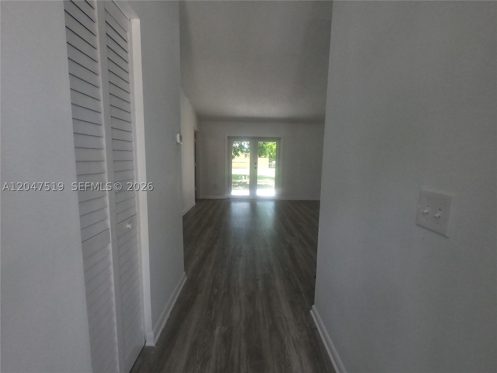 LESLIE ESTATES SEC FIVE - Residential Lease