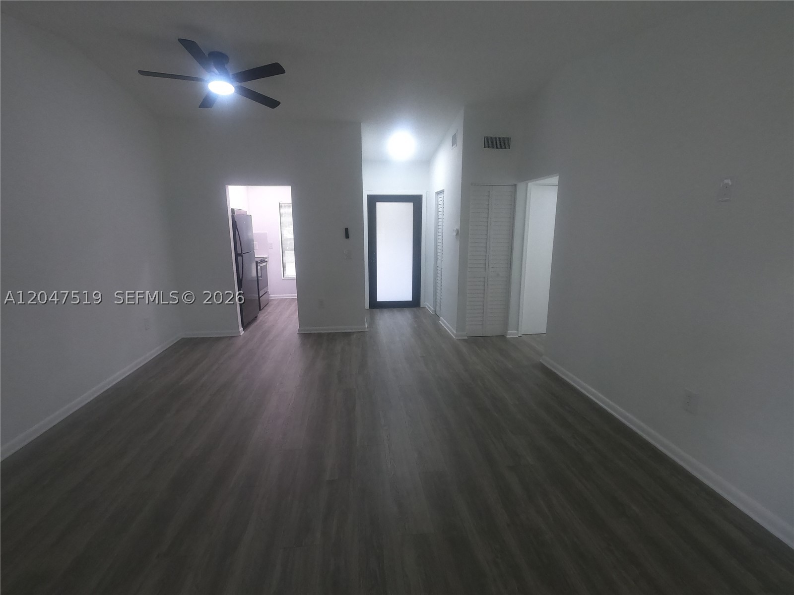 LESLIE ESTATES SEC FIVE - Residential Lease