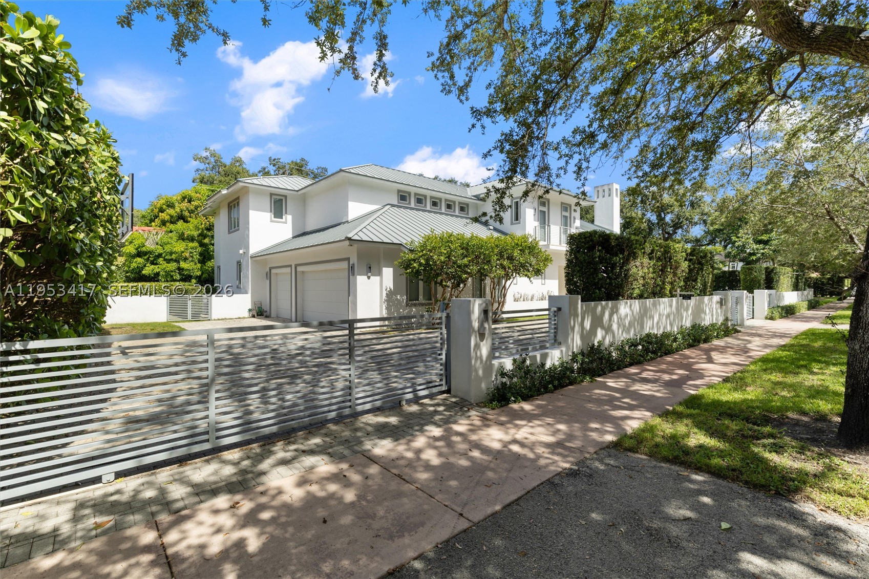 CORAL GABLES RIVIERA SEC - Residential