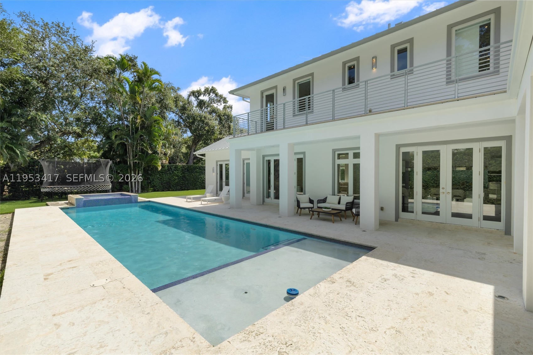 CORAL GABLES RIVIERA SEC - Residential