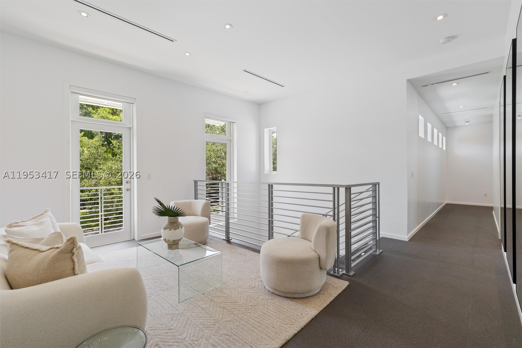CORAL GABLES RIVIERA SEC - Residential