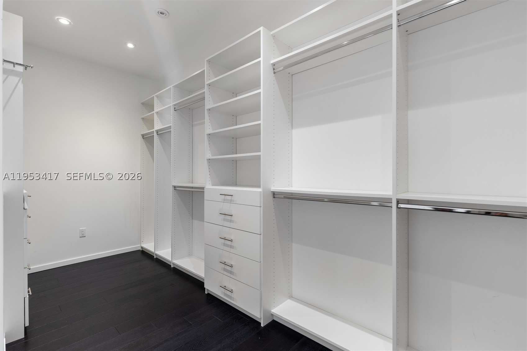 CORAL GABLES RIVIERA SEC - Residential