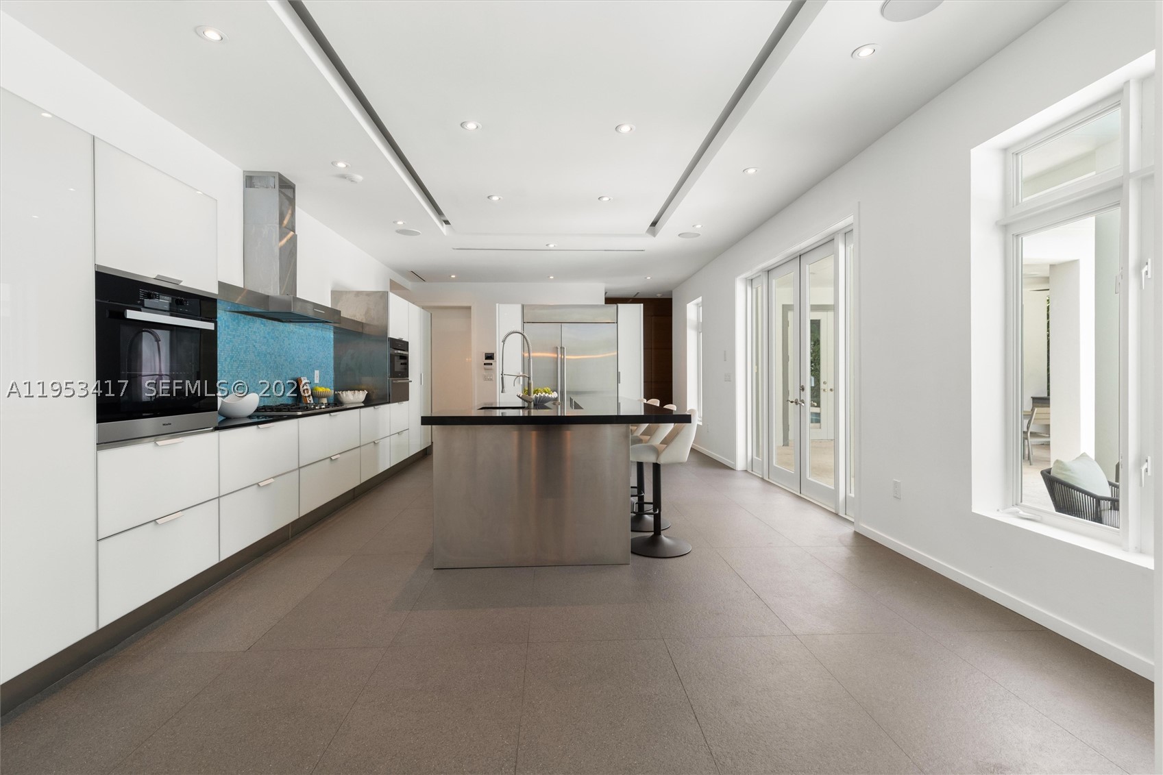 CORAL GABLES RIVIERA SEC - Residential