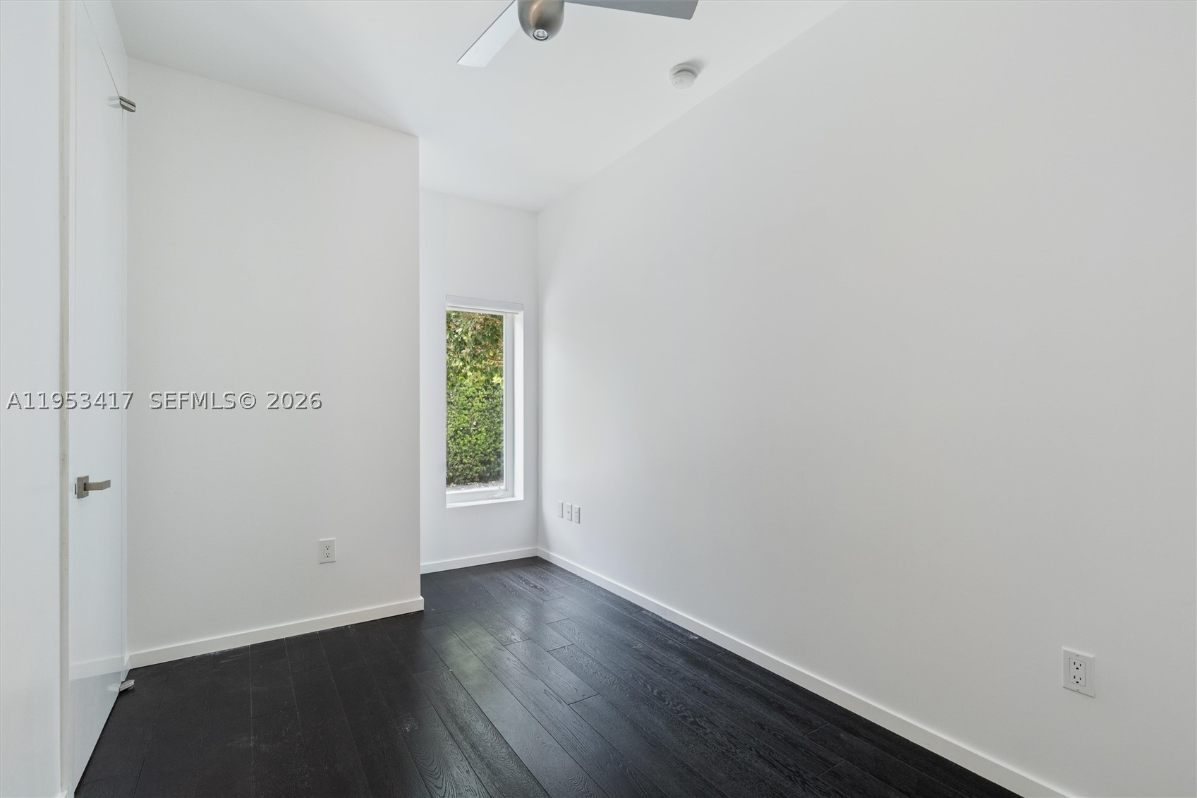 CORAL GABLES RIVIERA SEC - Residential