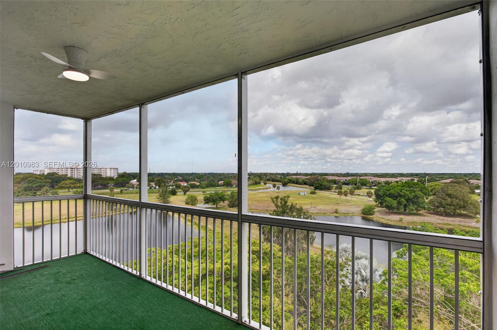 NO 50 PALM-AIRE COUNTRY C - Residential