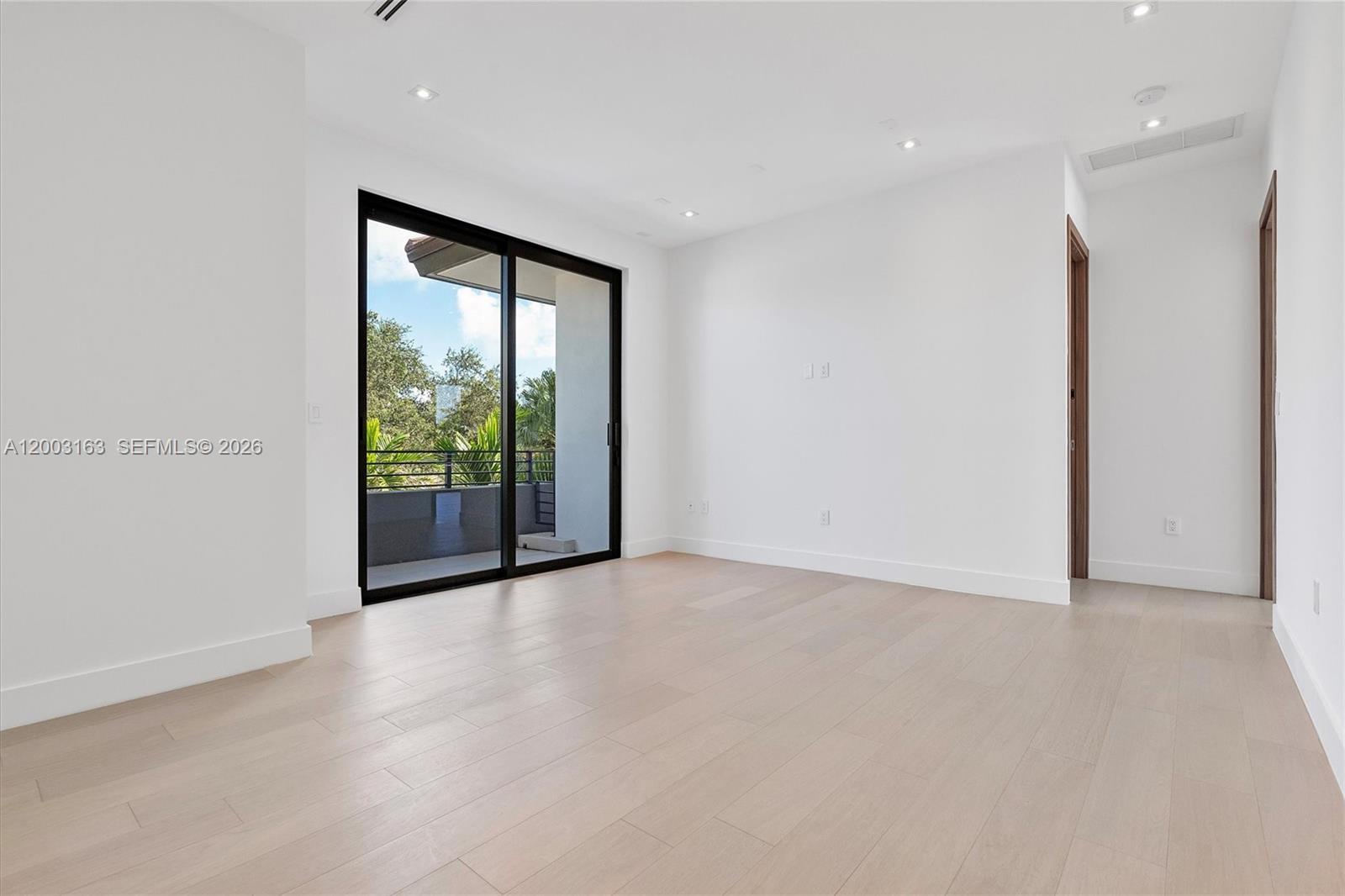 BISCAYNE KEY ESTATES - Residential