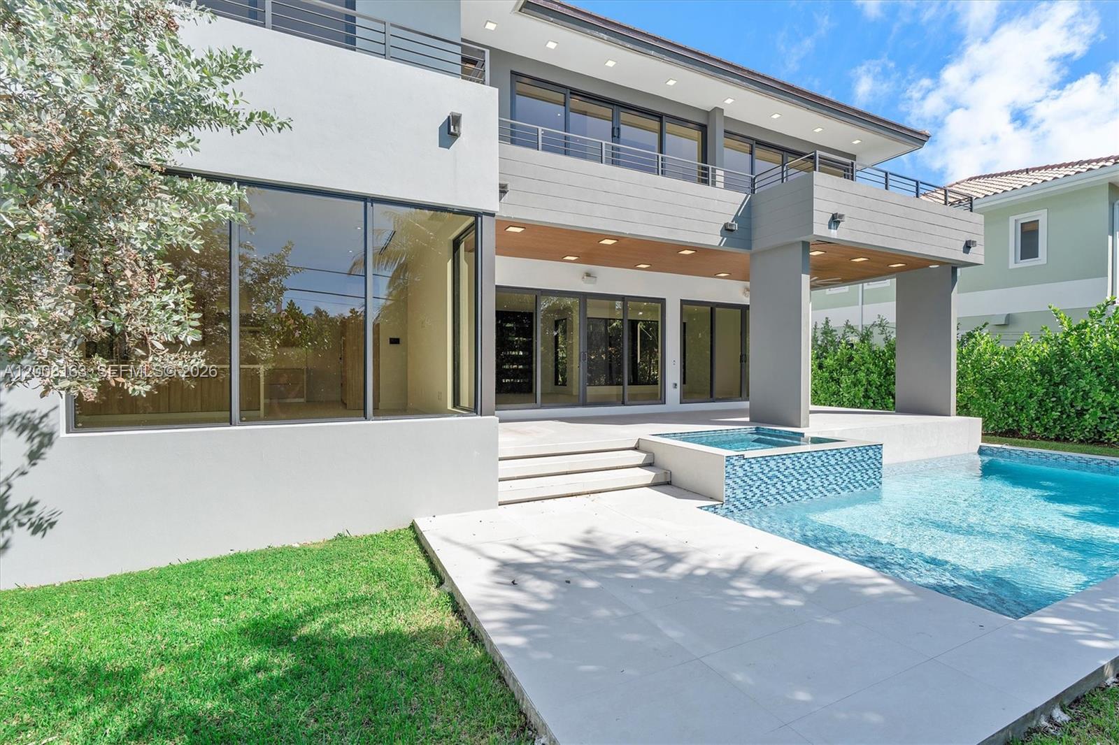 BISCAYNE KEY ESTATES - Residential