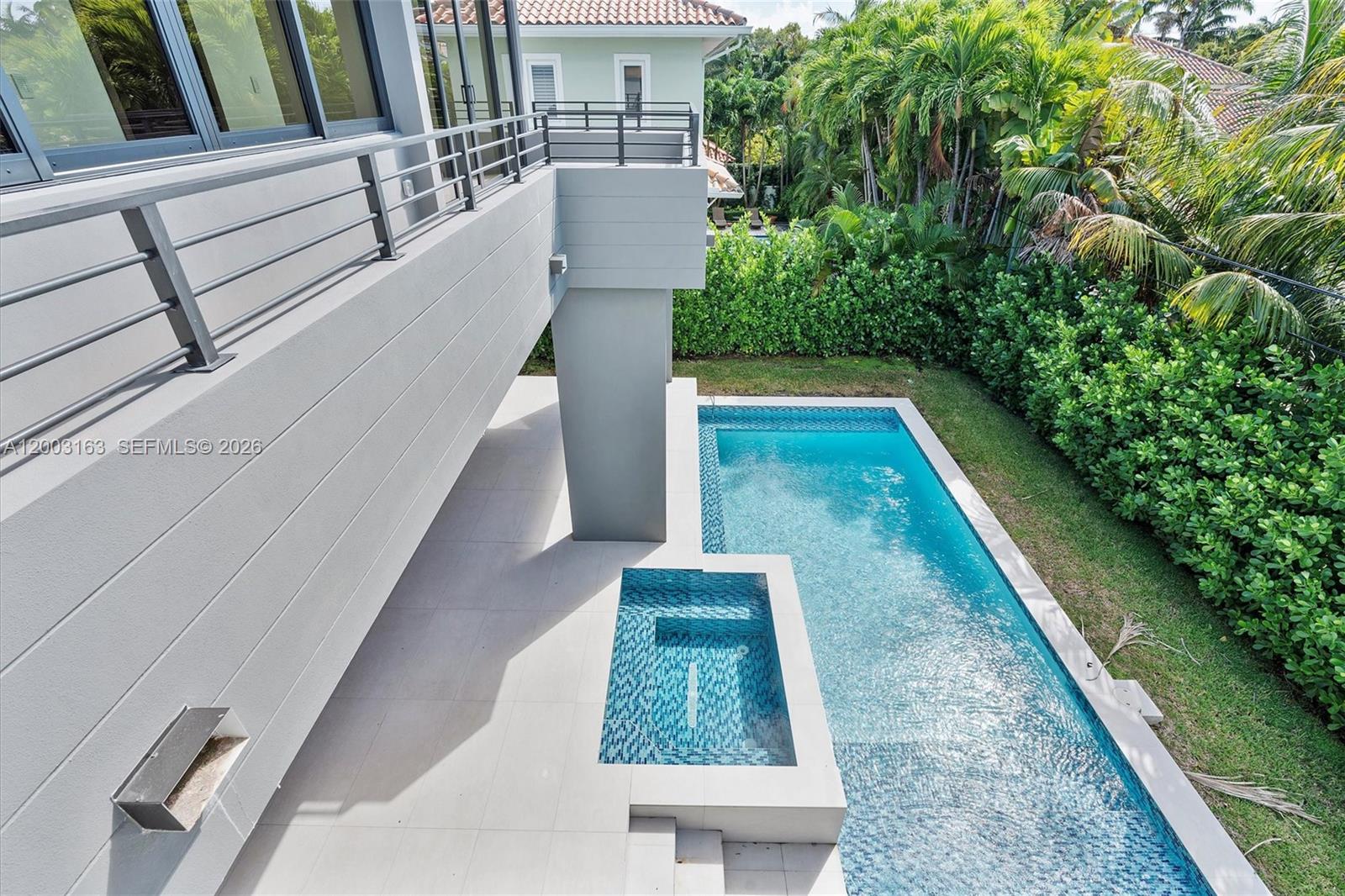 BISCAYNE KEY ESTATES - Residential
