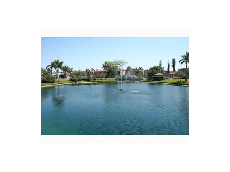 DORAL GARDENS II CONDO - Residential Lease