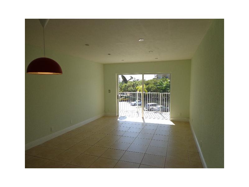 DORAL GARDENS II CONDO - Residential Lease